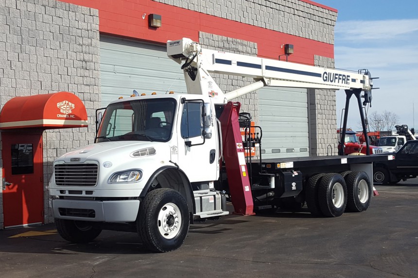 Terex BT3870 on 2013 Freightliner M2 106 - Front Driver's side