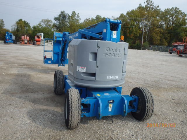 GENIE Z34/22 DC Articulate Boom Stock #77255