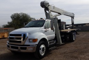 National 571E2 on 2011 Ford F750 - Front street side view