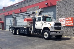 Terex TC2863 on '1996 Ford L8000 - Front Passenger Side