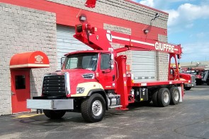 Manitex 30102C on 2020 Freightliner 108SD Auto - Front Street Side