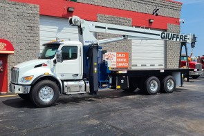 Manitex 26101C on '26 Pete 548 Aero - Front Street Side