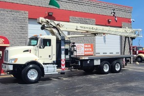 Terex BT28106 on 2016 Kenworth T470 - 1