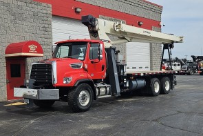 Used Terex BT4792 on 2017 Freightliner 108SD - Front Street Side