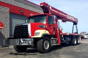 Terex BT5092 on 2014 Freightliner 108SD front street side