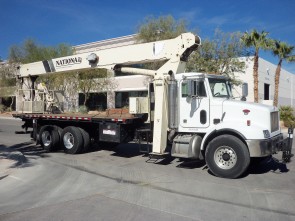 Used National 9103A on 2002 Peterbilt 330 Front curb side