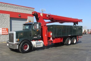 Terex BT4792 on 1998 Peterbilt 357 Truck - Front street side view