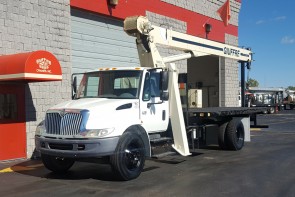 National 571E2 on 2008 International 4200 SBA - Front street side